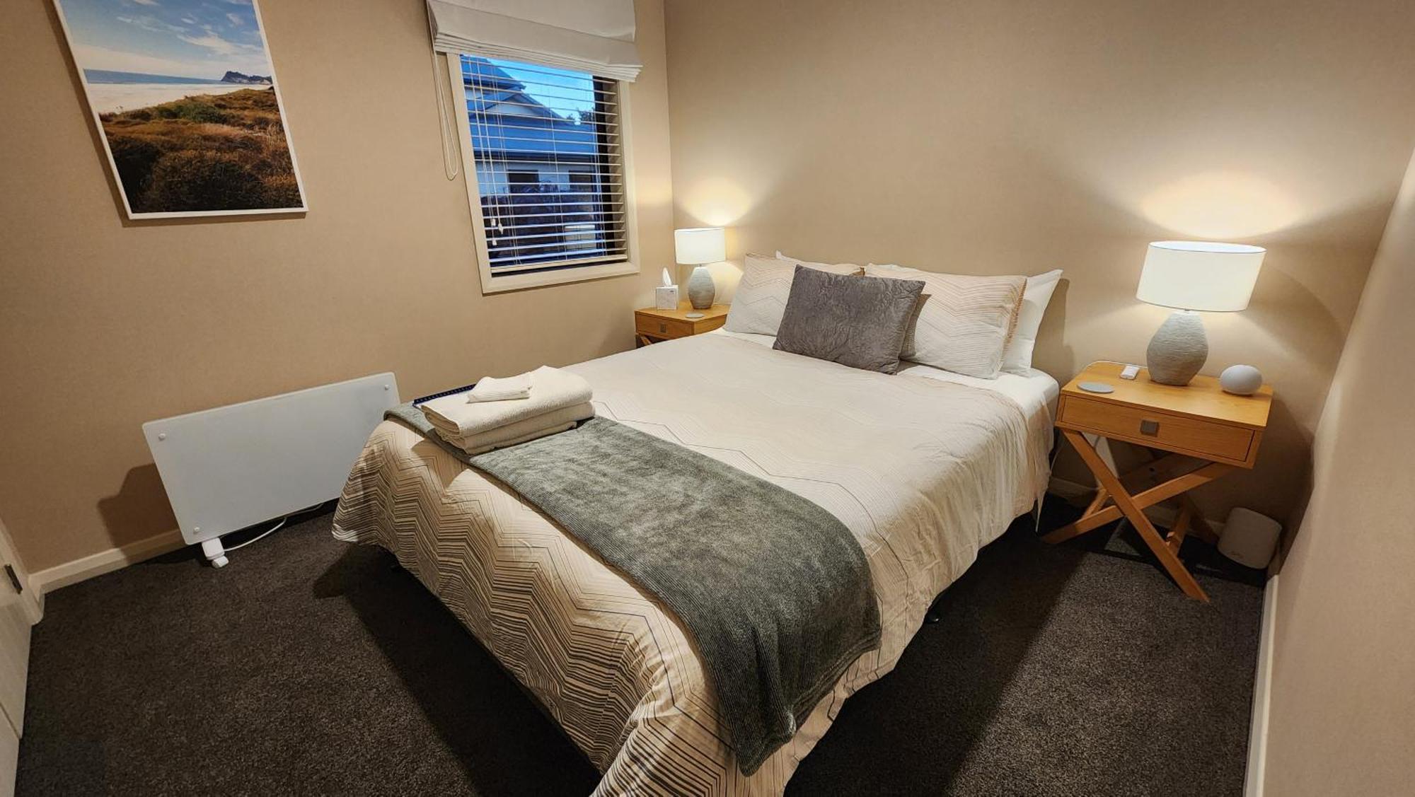 Huntington Honey Apartment Hamilton Bilik gambar